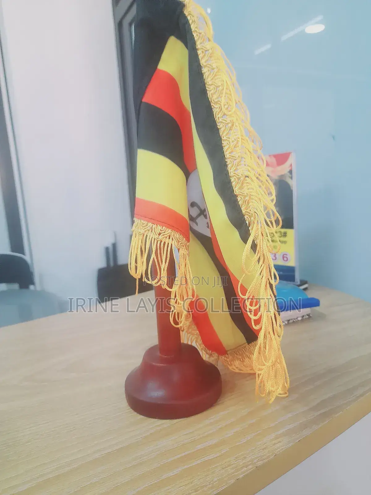 Sleeve Table Flags for Office
