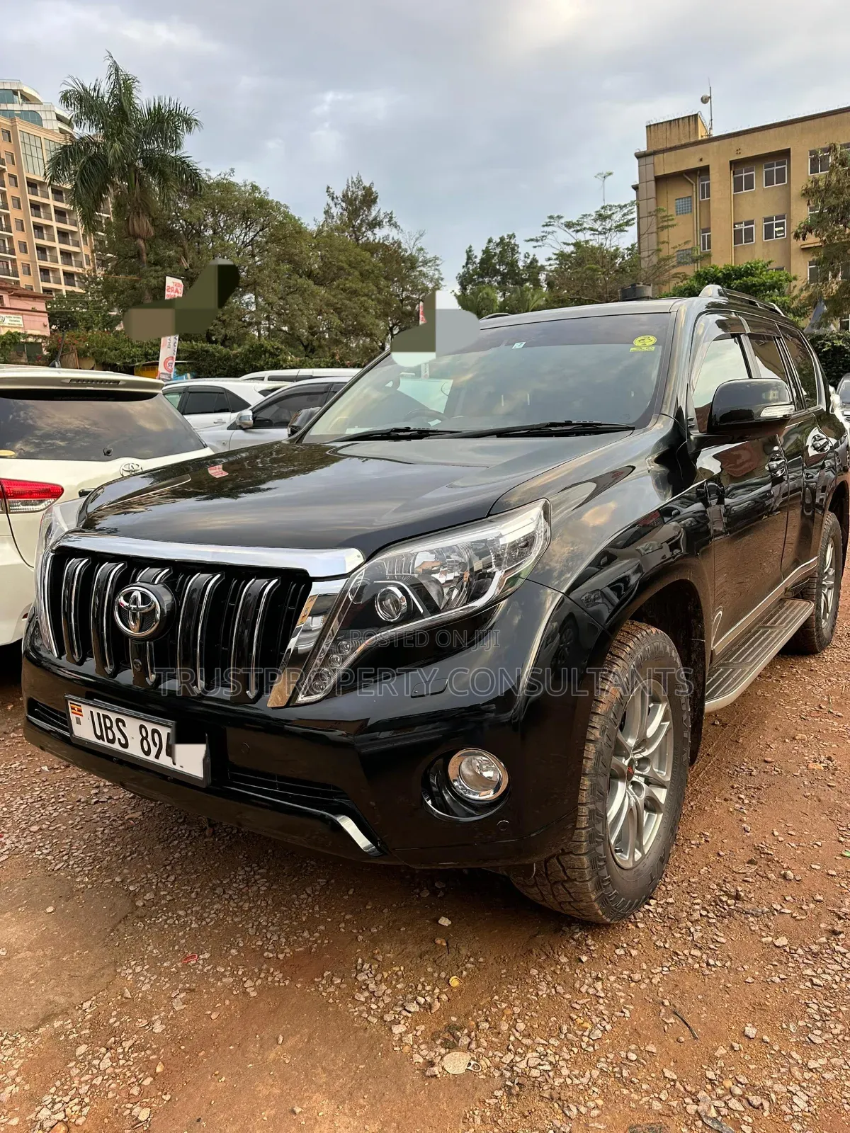 Toyota Land Cruiser Prado 2017 Black