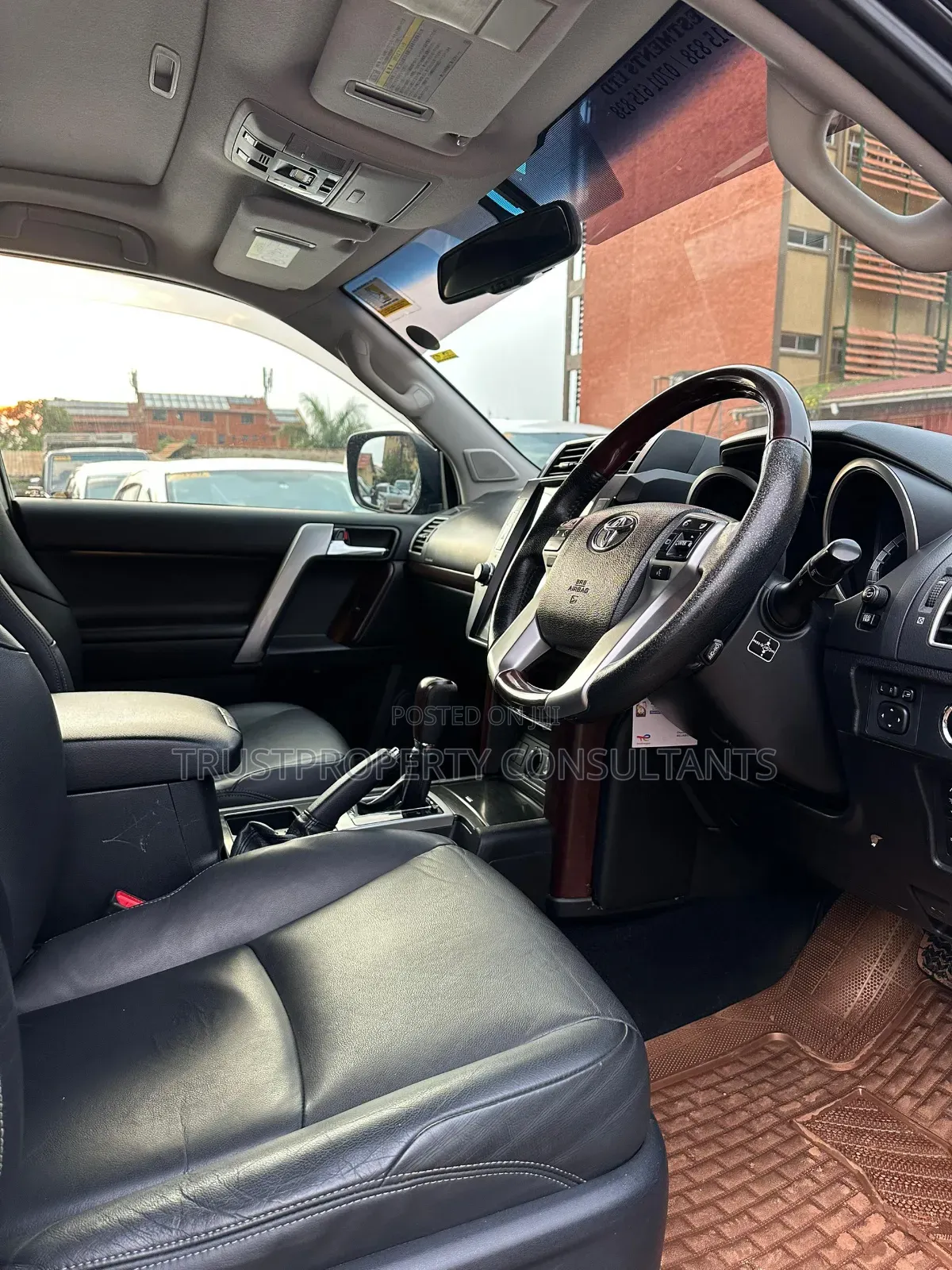 Toyota Land Cruiser Prado 2017 Black