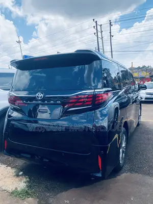 New Toyota Alphard 2.4 Petrol AWD 2023 Black