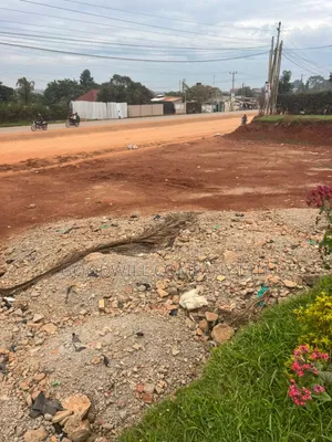 25 Decimals (100*100ft) Plot of Commercial Land in Kira on Tarmac