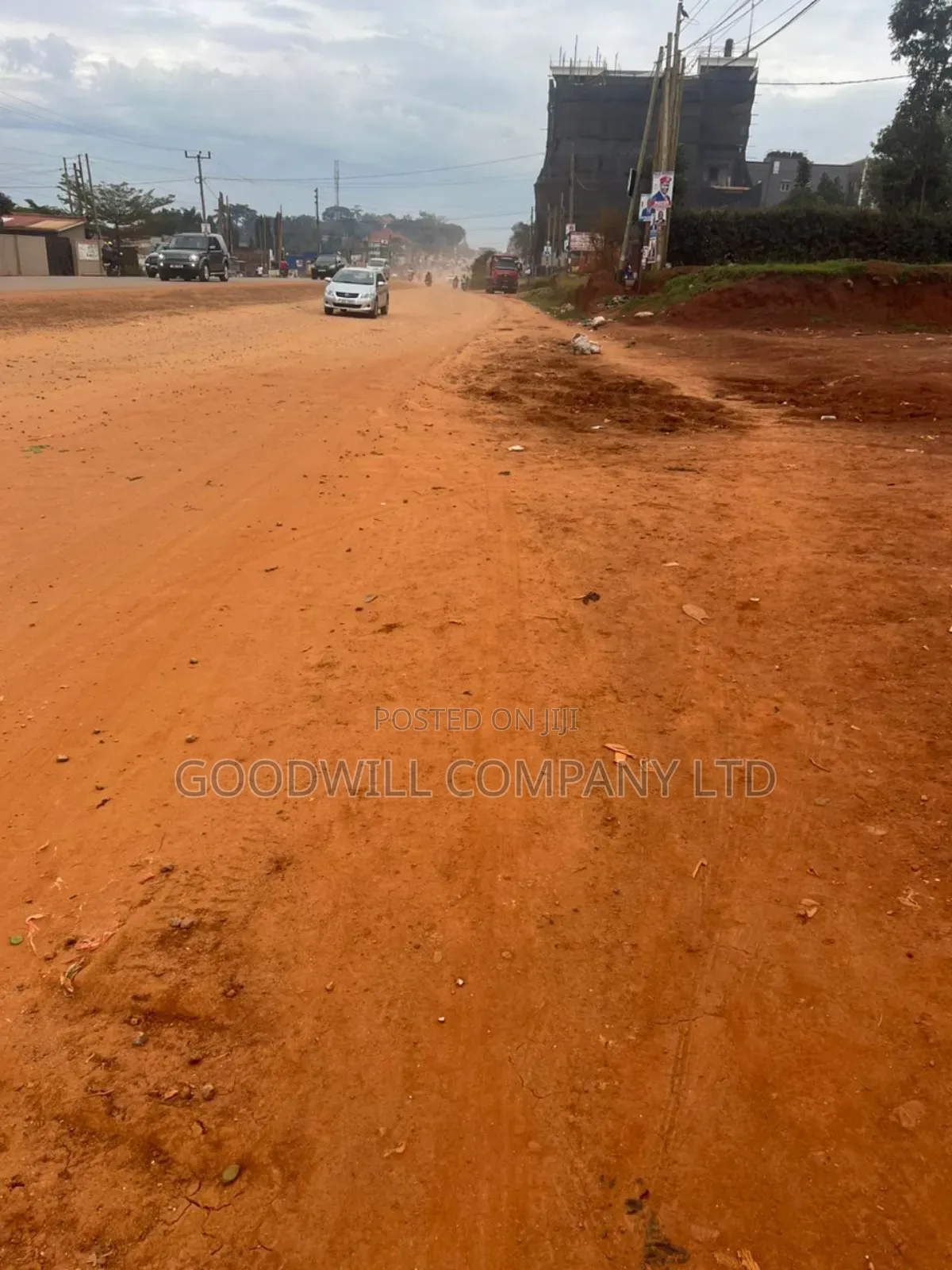 25 Decimals (100*100ft) Plot of Commercial Land in Kira on Tarmac