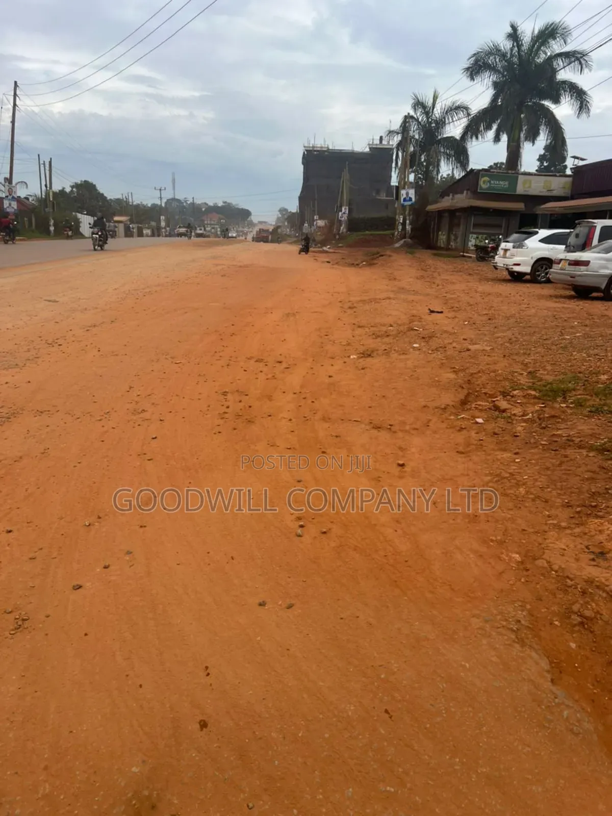 25 Decimals (100*100ft) Plot of Commercial Land in Kira on Tarmac
