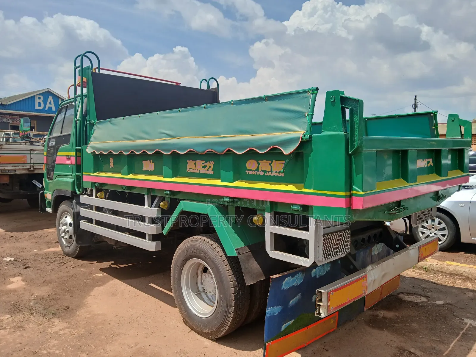 Iisuzu Tipper Dumper With Perfect Diesel Engine Body Good