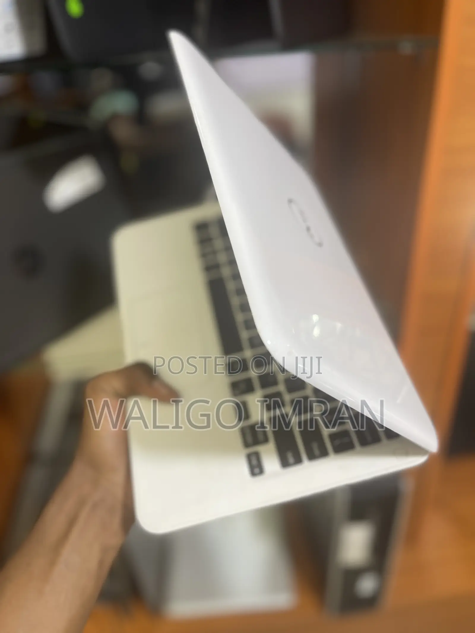 Laptop Dell Inspiron 11 3179 4GB AMD SSD 128GB