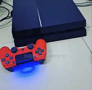 Ps4 With 2 Controllers and 16 Games, Smooth System Ready to Enjoy.