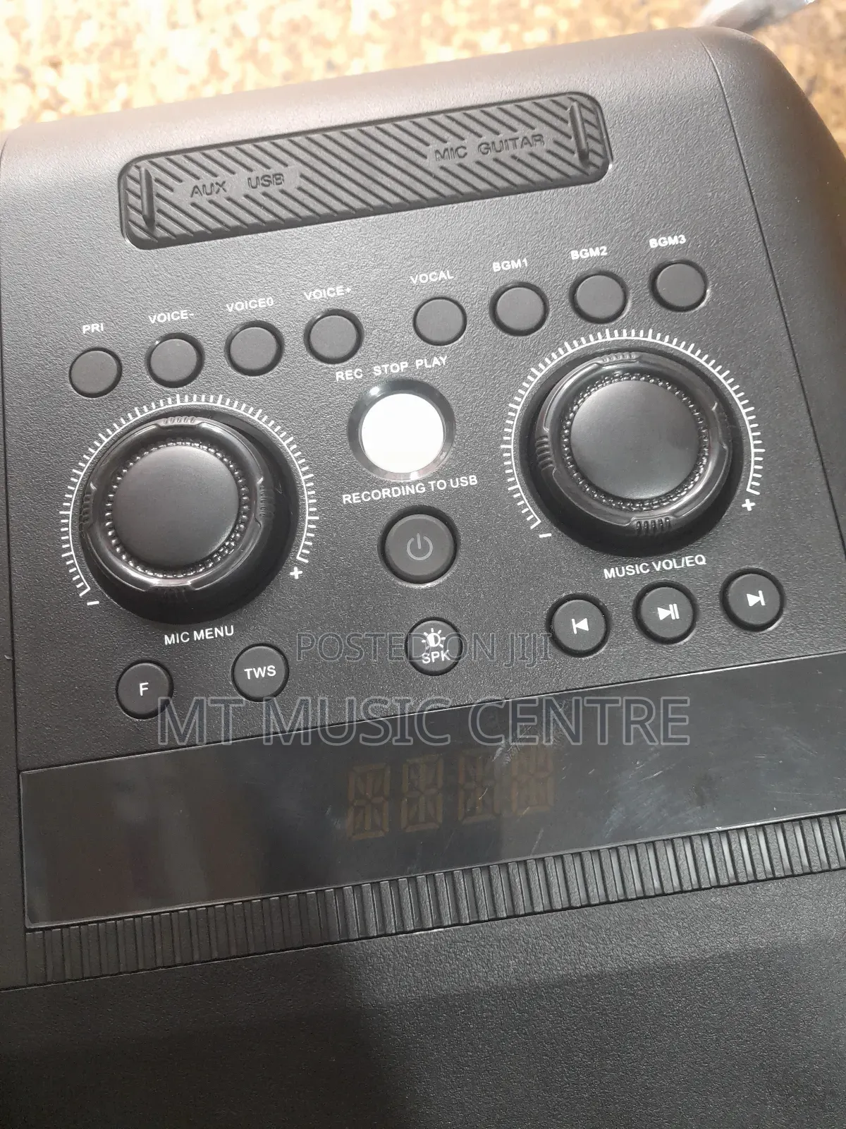 Aiwa Japan D20 Party Bass Boost 250w