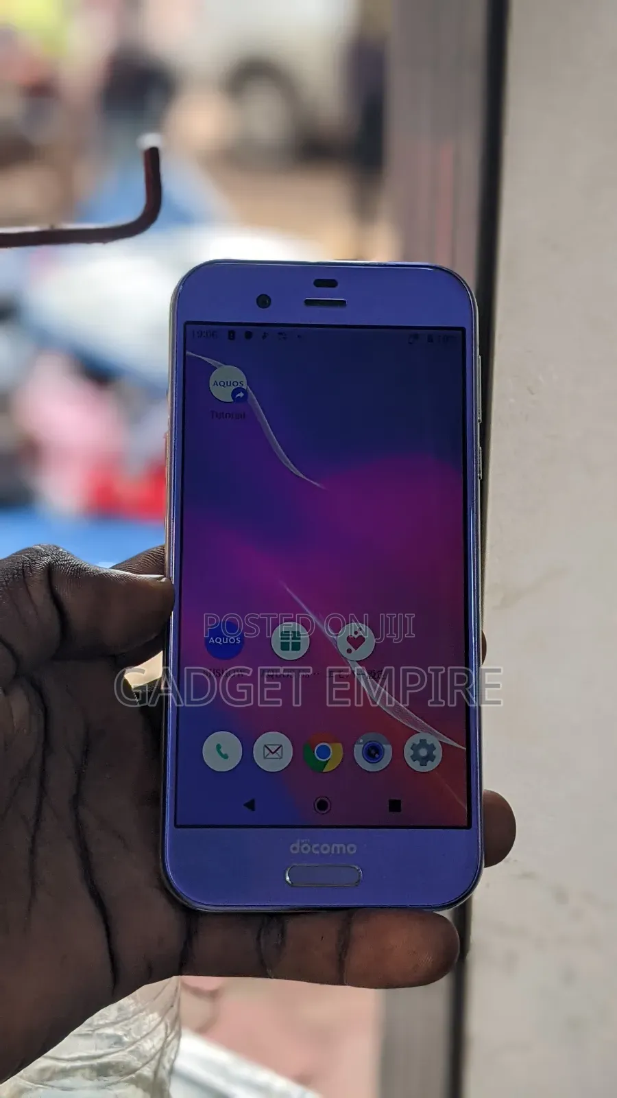 Sharp Aquos R2 64 GB in Central Division - Mobile Phones, Gadget Empire ...