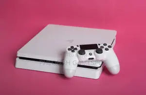 Playstation 4, 2 Pads, 17 Loaded Games, Stable and Clean Unit.