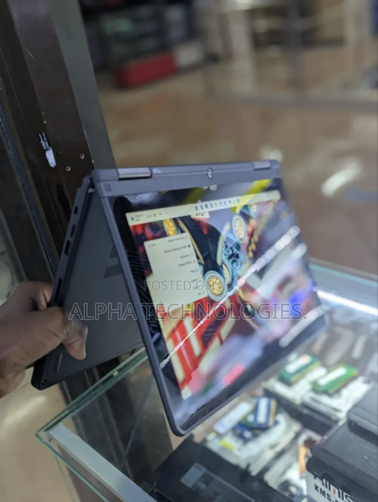 Laptop Lenovo Yoga 330 4GB Intel Core I5 HDD 500GB
