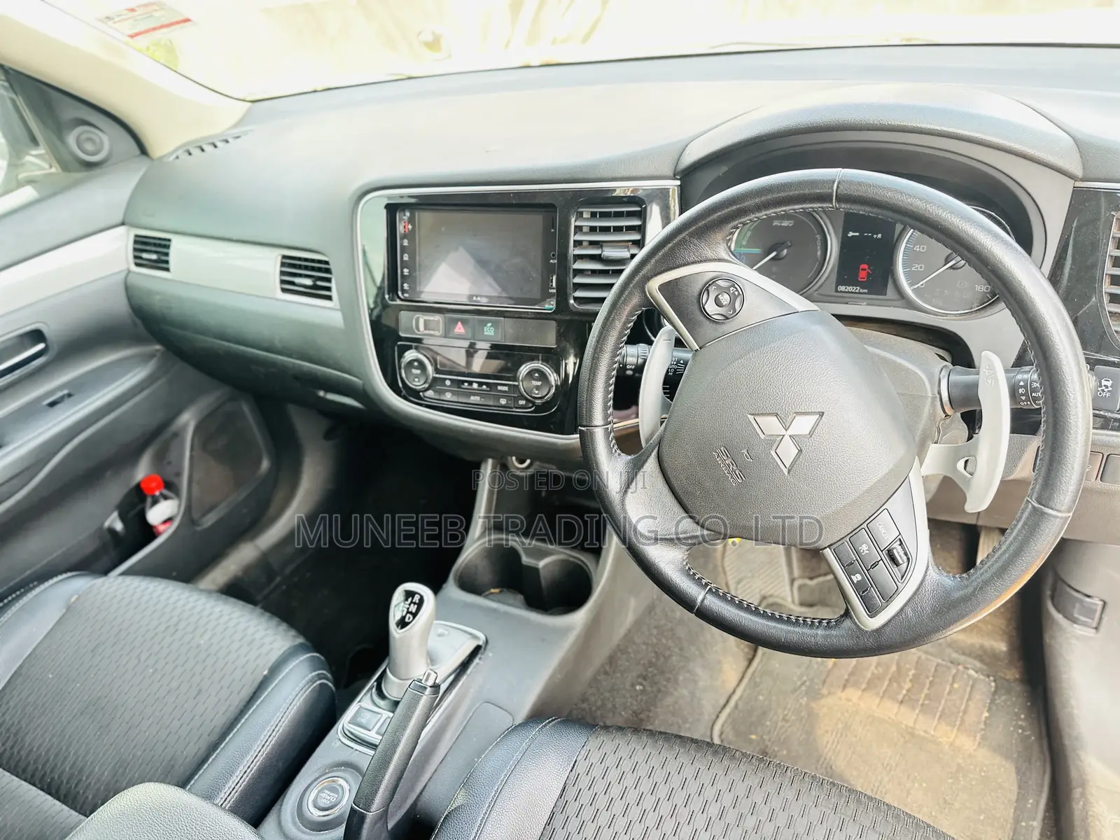 Mitsubishi Outlander 2.0 PHEV AWD 2013 White