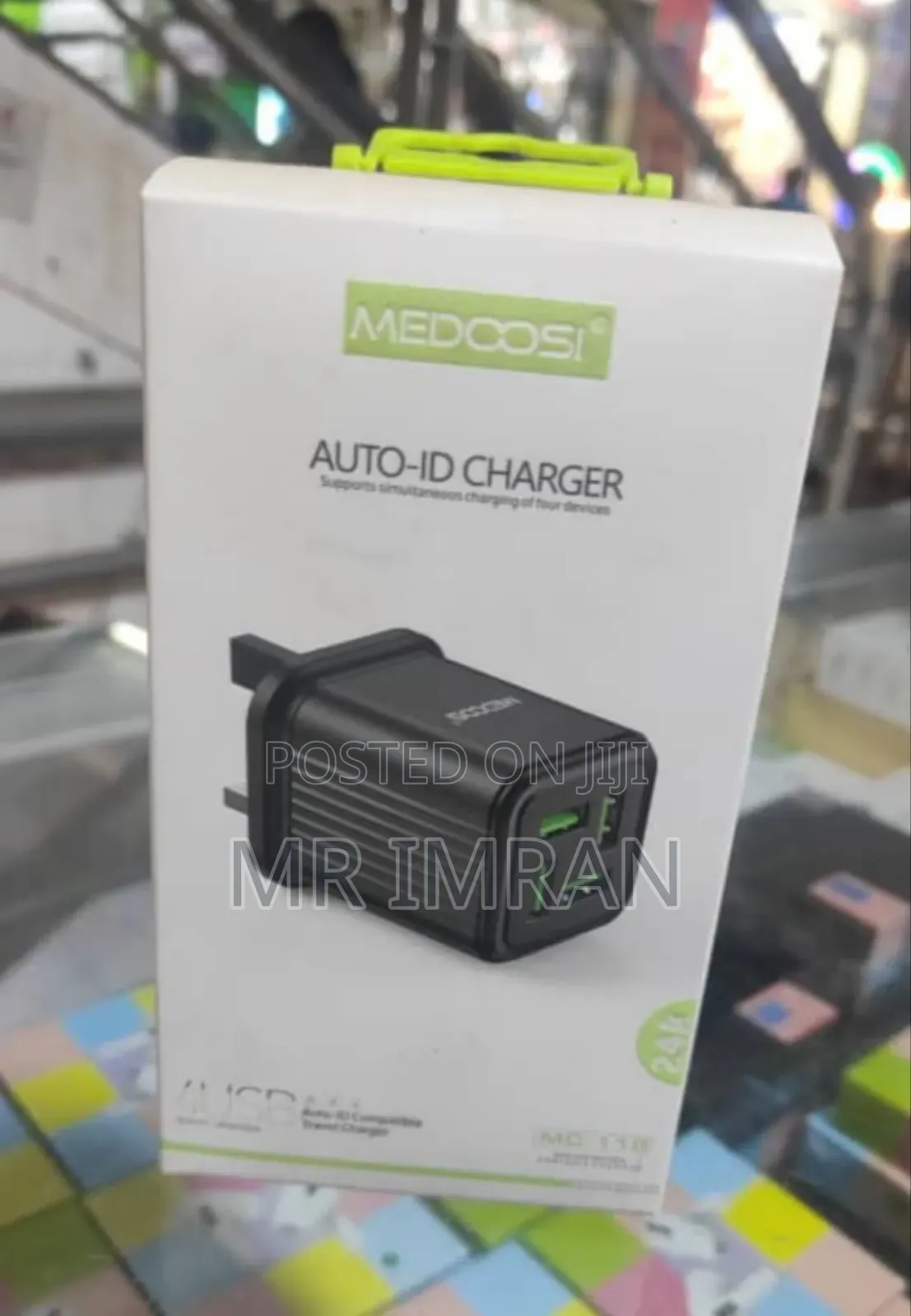 Medoosi Auto-Id 4ports Travel Charger.