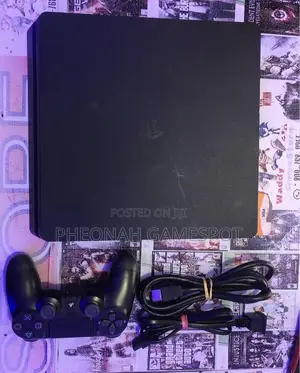 Playstation 4, 2 Pads, 17 Great Games Loaded, Ready for Action.