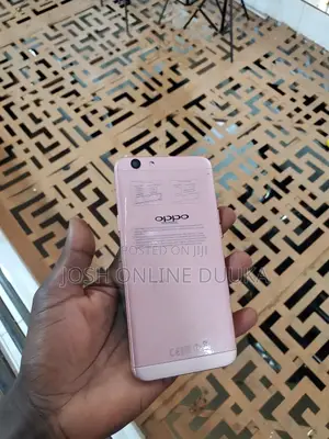 Oppo F1s 64 GB Pink