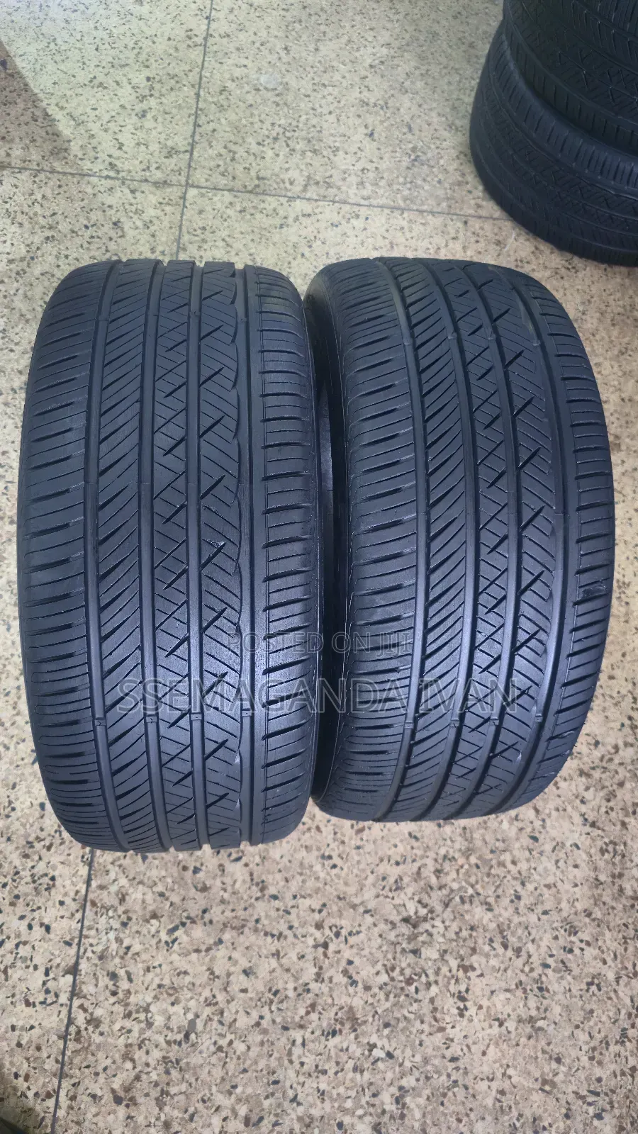 245/45r17 Original Used Tyres Made in Indonesia Laufren Tyres