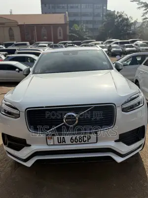 Volvo XC90 T6 R-Design AWD (2.0L 4cyl 8A) 2017 White