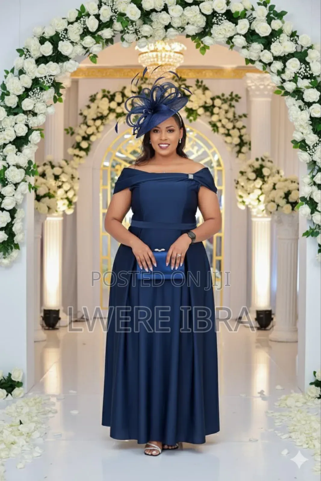 Maroon Round Wedding Dresses for Ladies