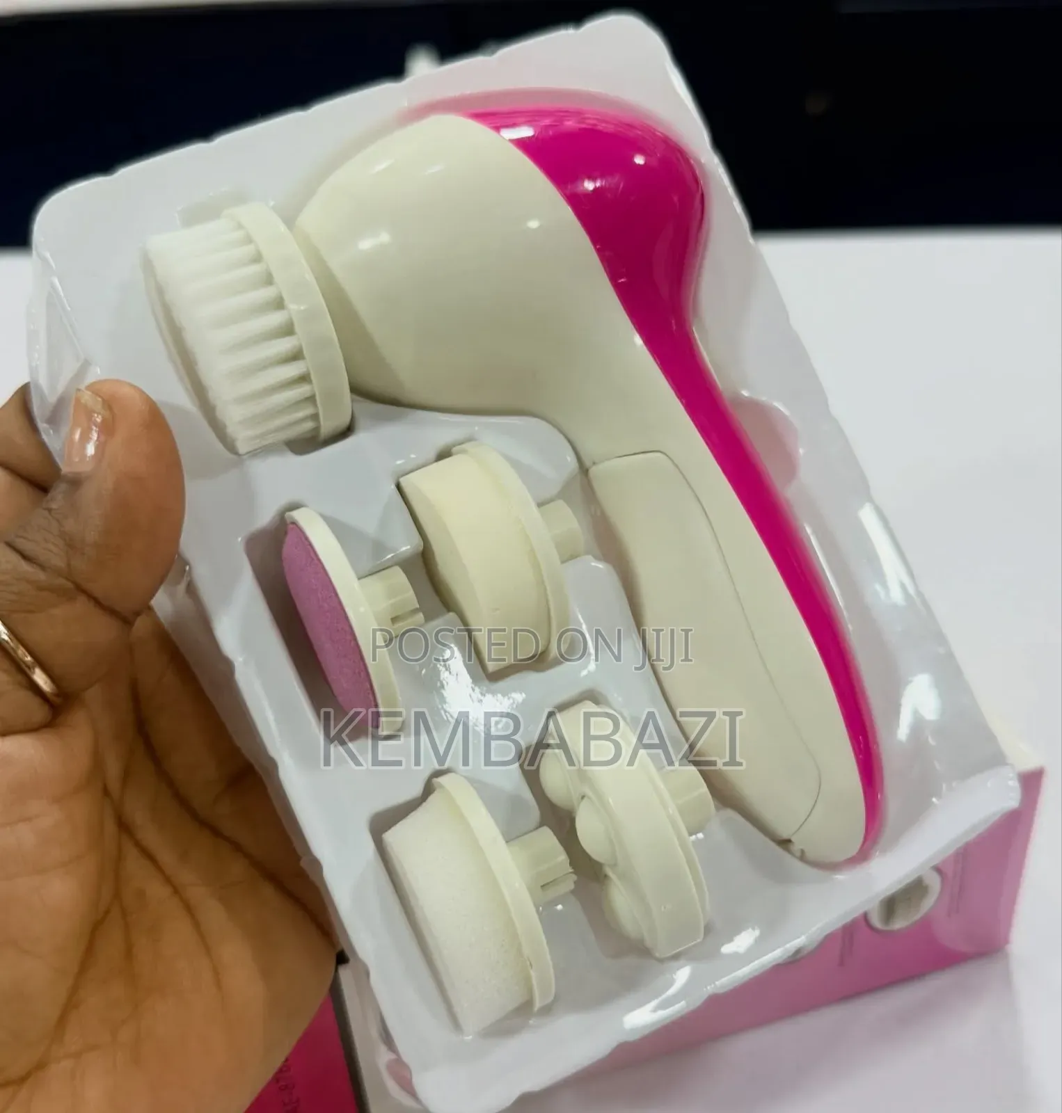 5 In 1 Facial Cleansing Brush