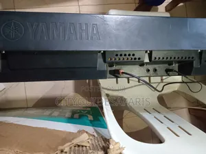 Yamaha P45b.