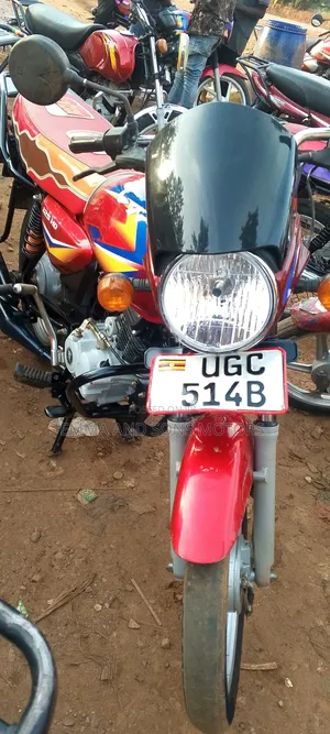 Bajaj Boxer 125 2024 Red