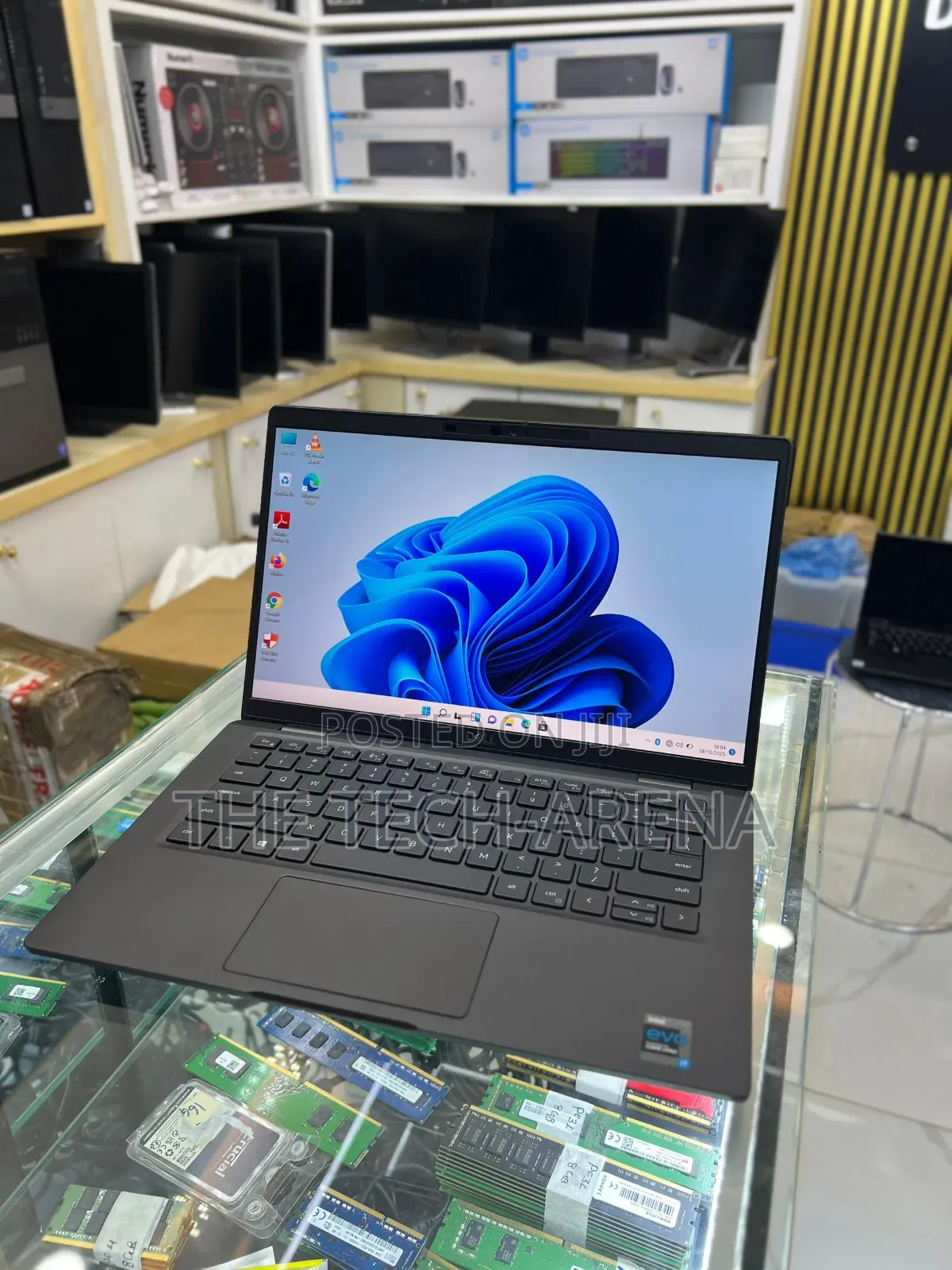 Laptop Dell Latitude 7320 16GB Intel Core I7 SSD 512GB