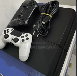 Ps4 With 2 Controllers and 14 Games, Smooth and Quick Start-Up.