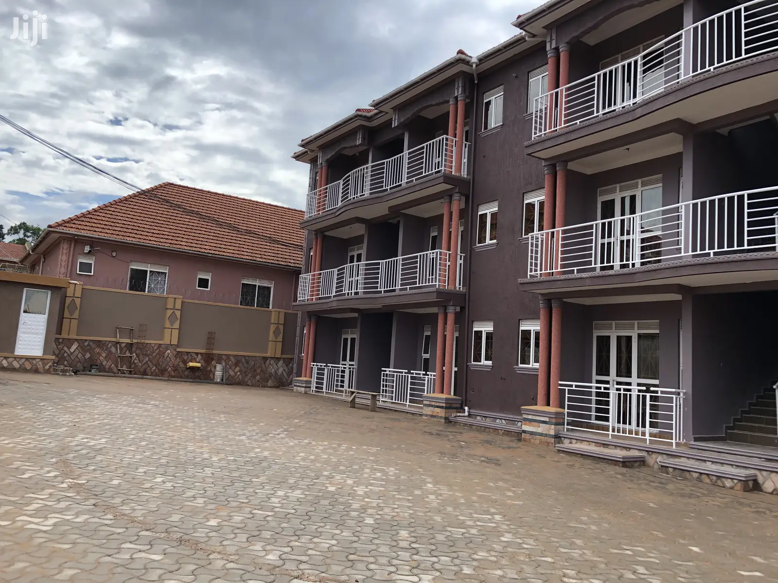 Apartments in Kisaasi on Sell