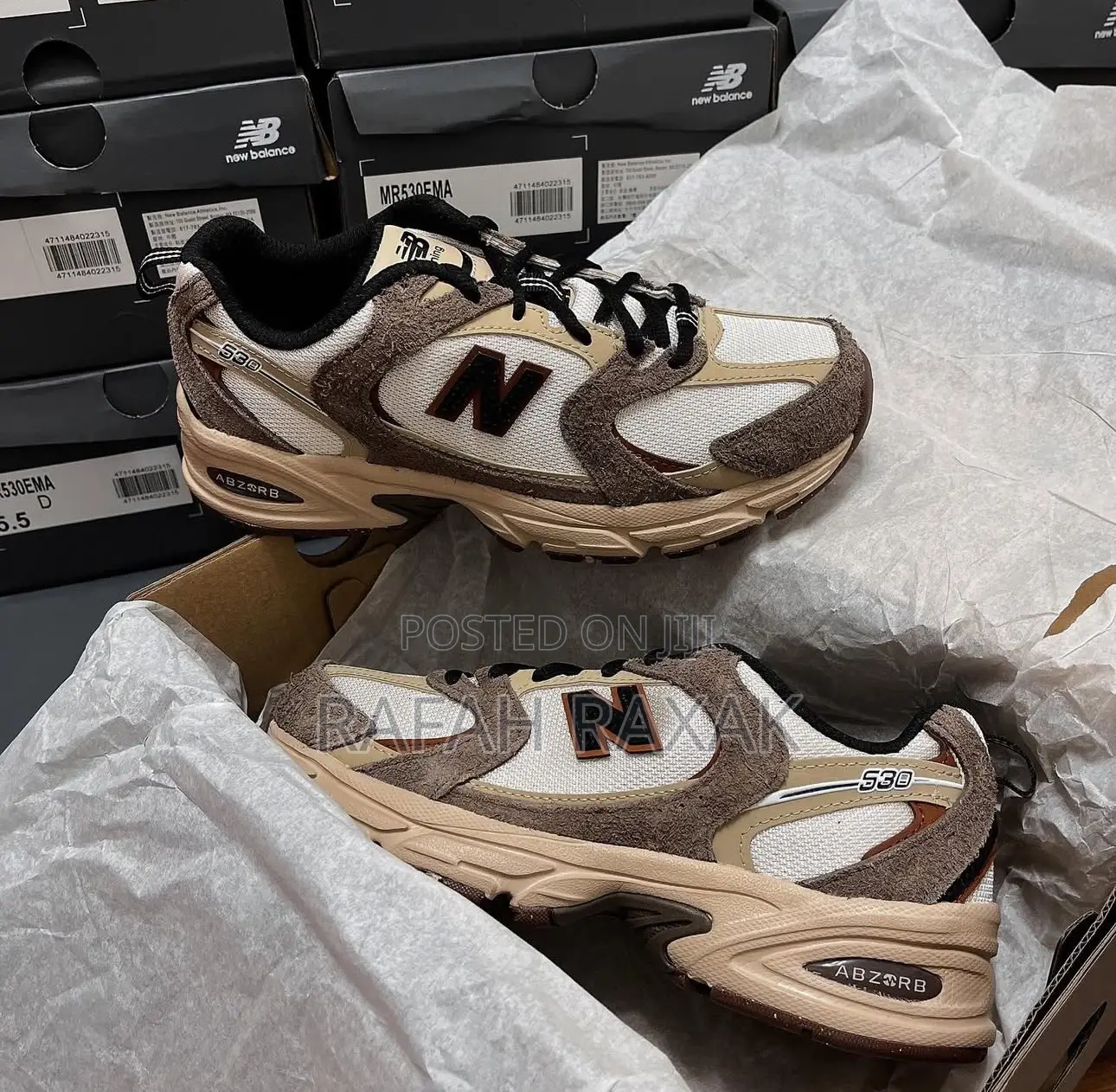 Classic New Balance 530 “Dark Mushroom” Sneakers