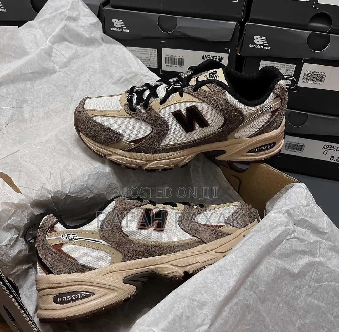 Classic New Balance 530 “Dark Mushroom” Sneakers