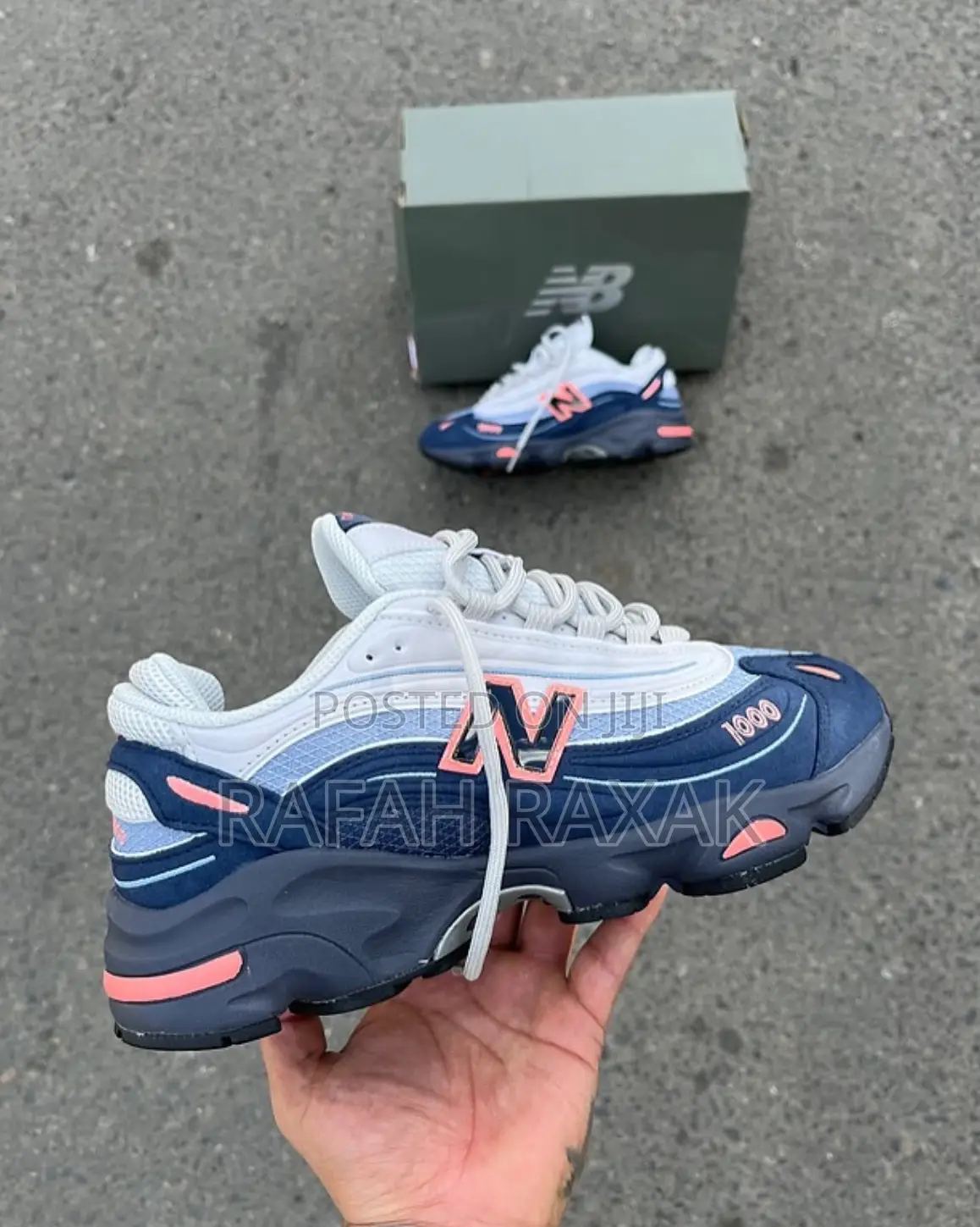 New Balance 1000 Dark Blue/White Sneakers