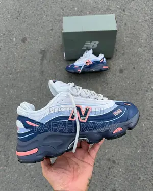 New Balance 1000 Dark Blue/White Sneakers