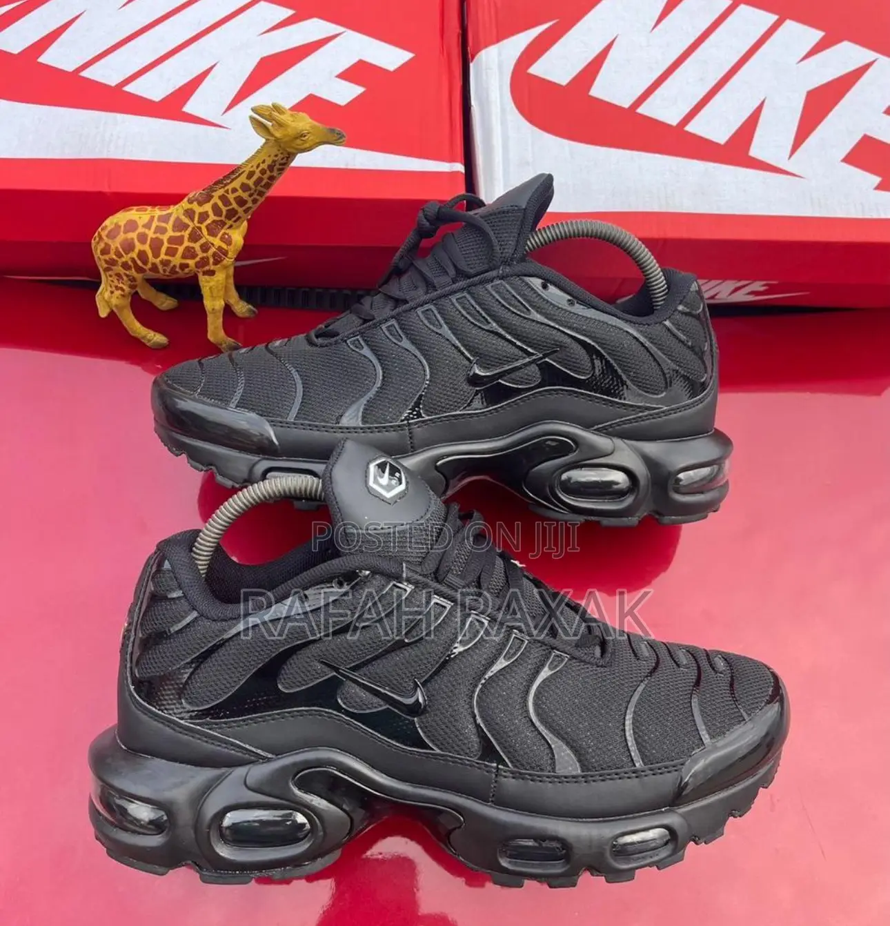 Nike Tn Air Max Plus Triple Black Sneakers