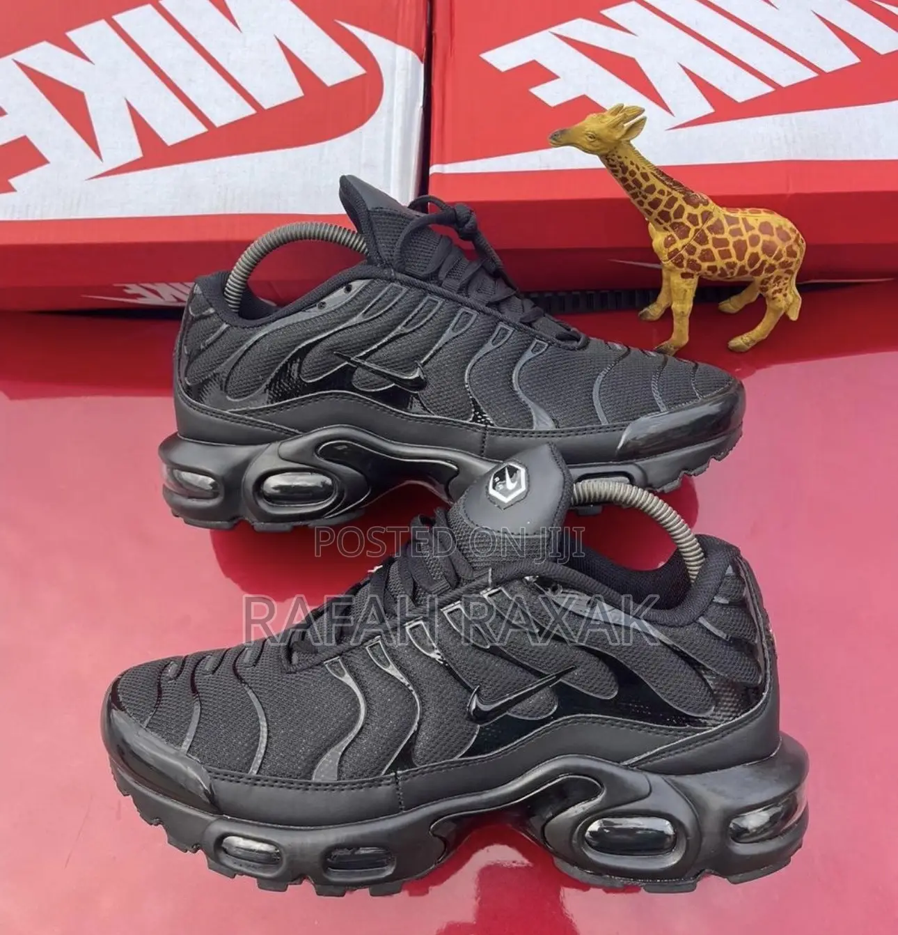 Nike Tn Air Max Plus Triple Black Sneakers