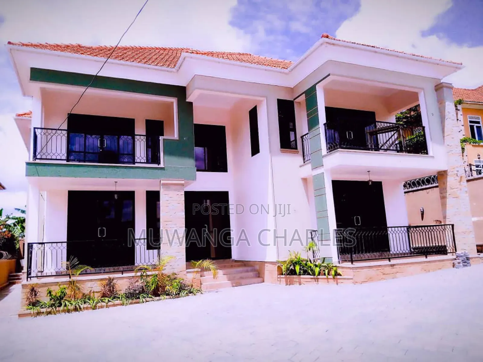 5bdrm Duplex in Fs Properties Ltd, Kira for sale