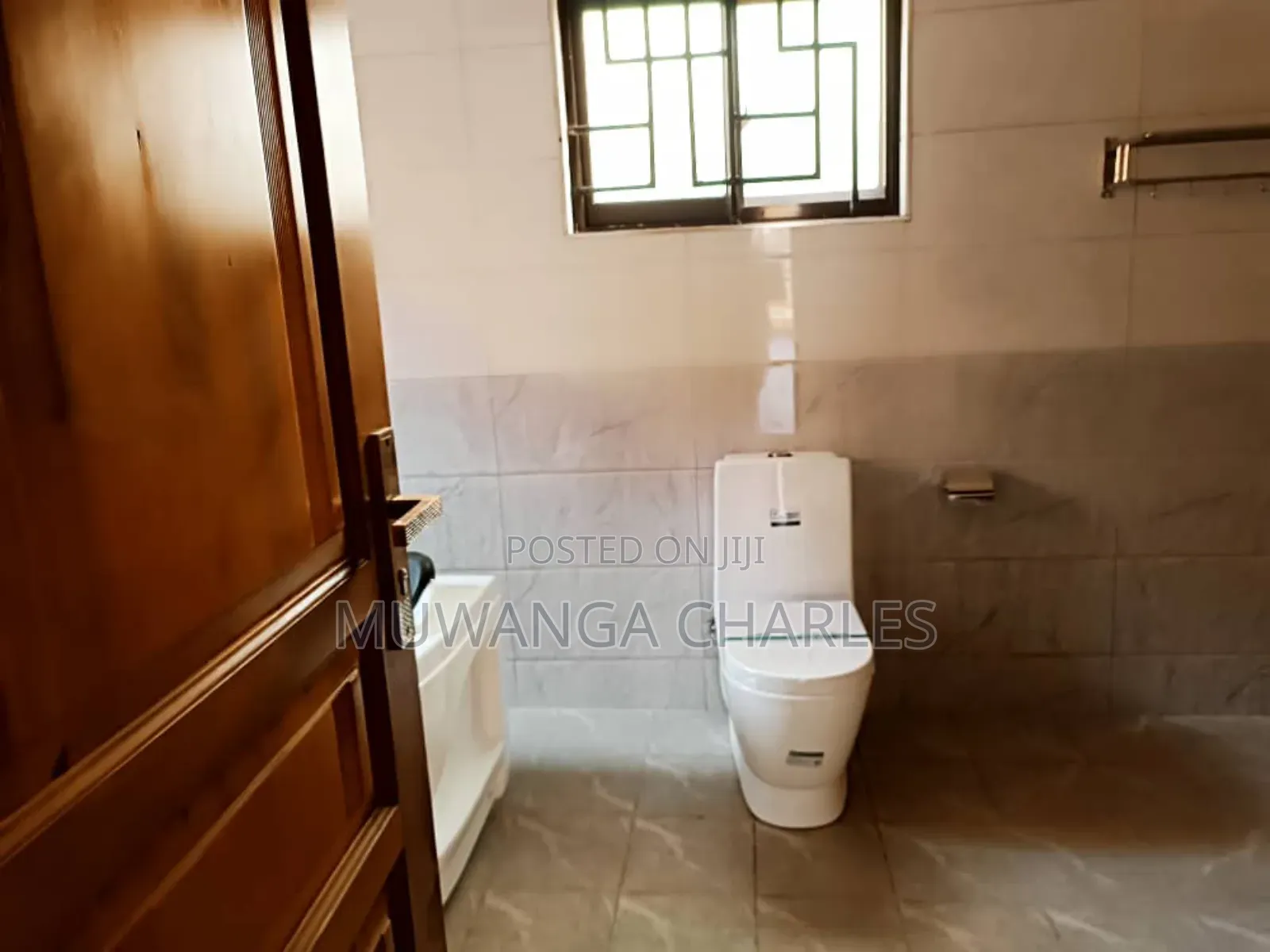 5bdrm Duplex in Fs Properties Ltd, Kira for sale