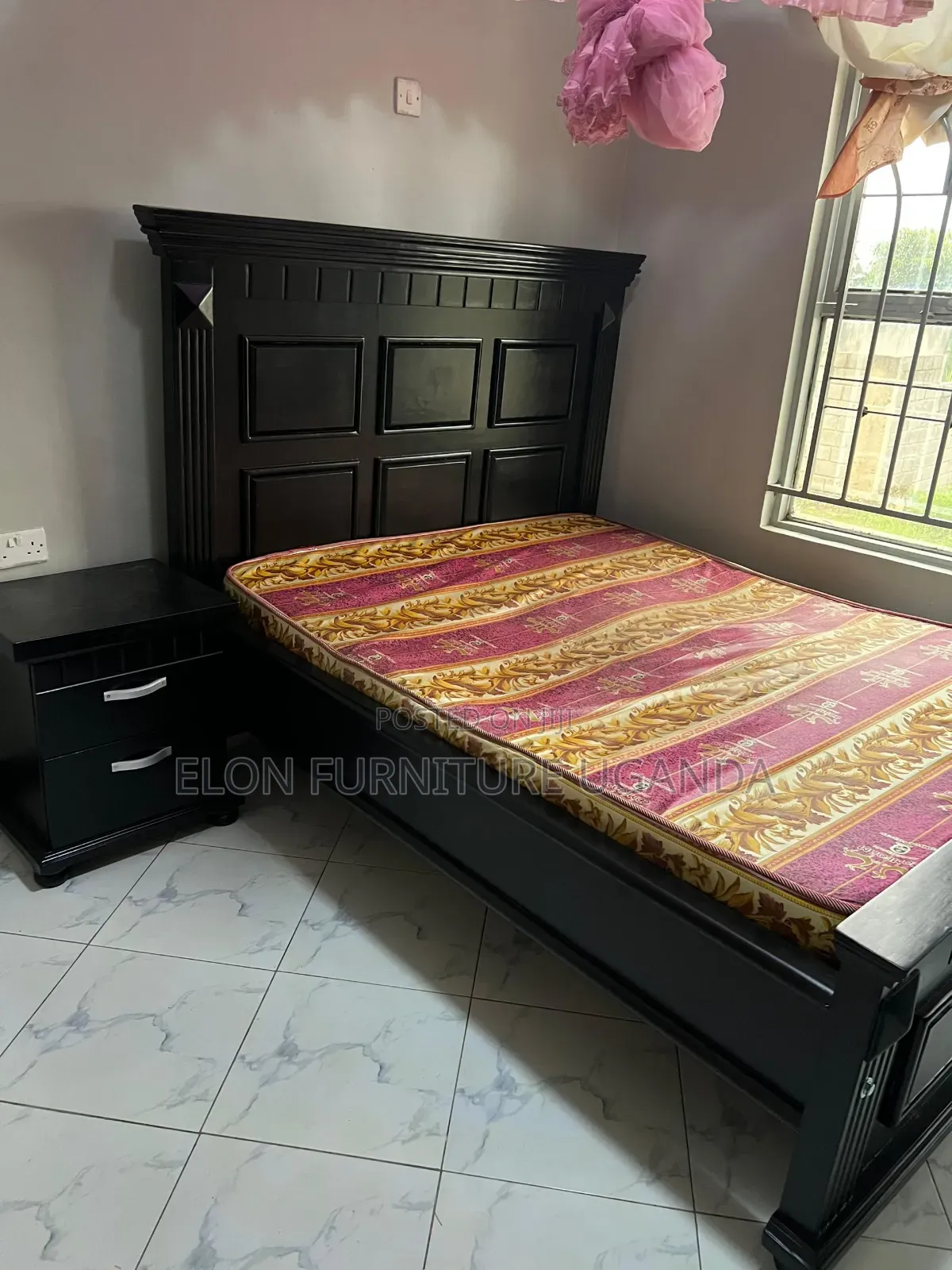 Pure Wooden Bed With Bedside Drawers Available in 6x6 and 5x6 Now