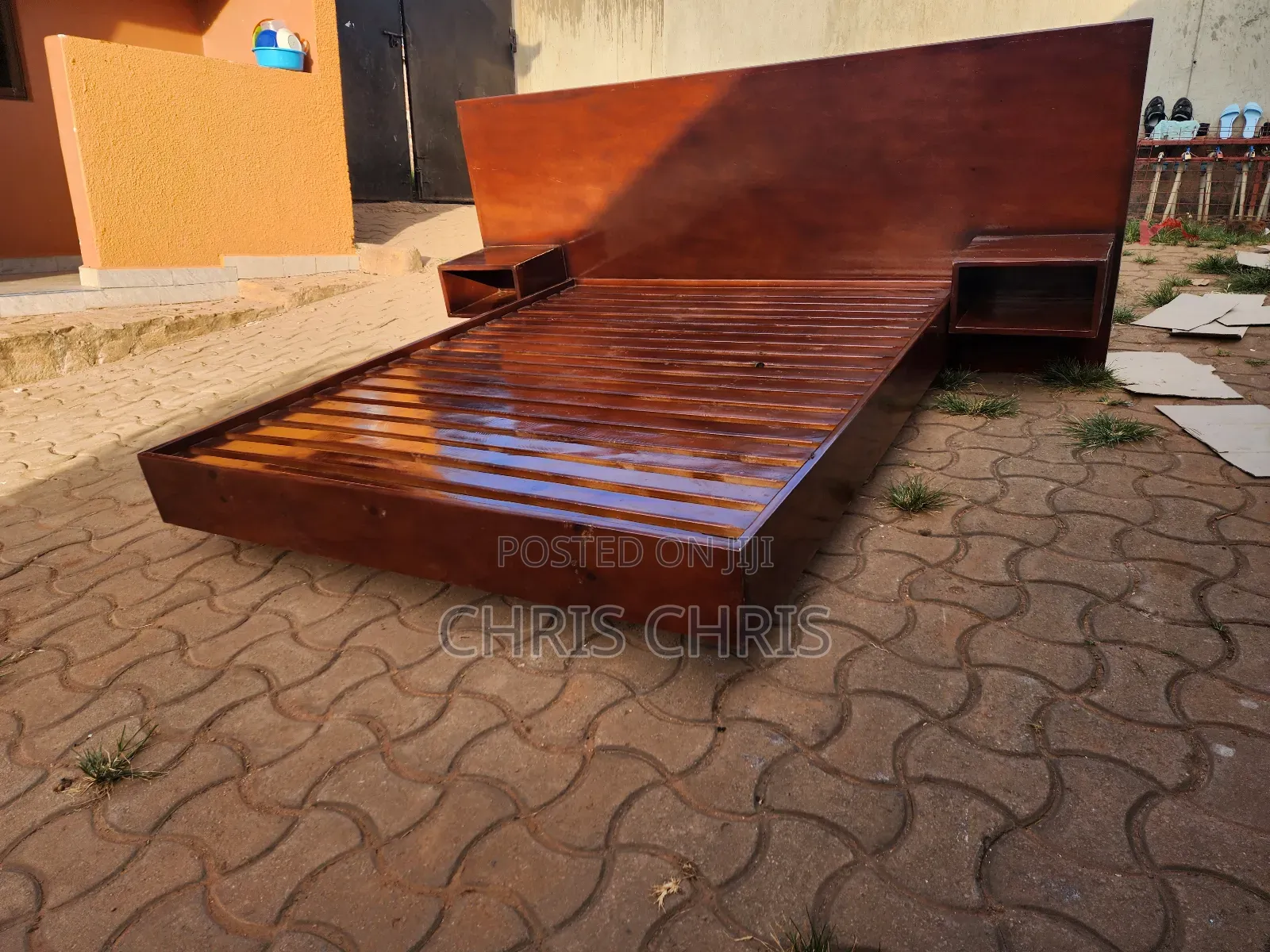 Floating Bed
