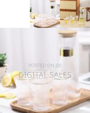 5 Piece Leakproof Ribbed Glass Pitcher Set, Elegant Jug Put