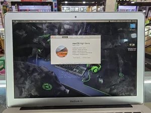 Laptop Apple MacBook Air 2017 8GB Intel Core i5 SSD 256GB