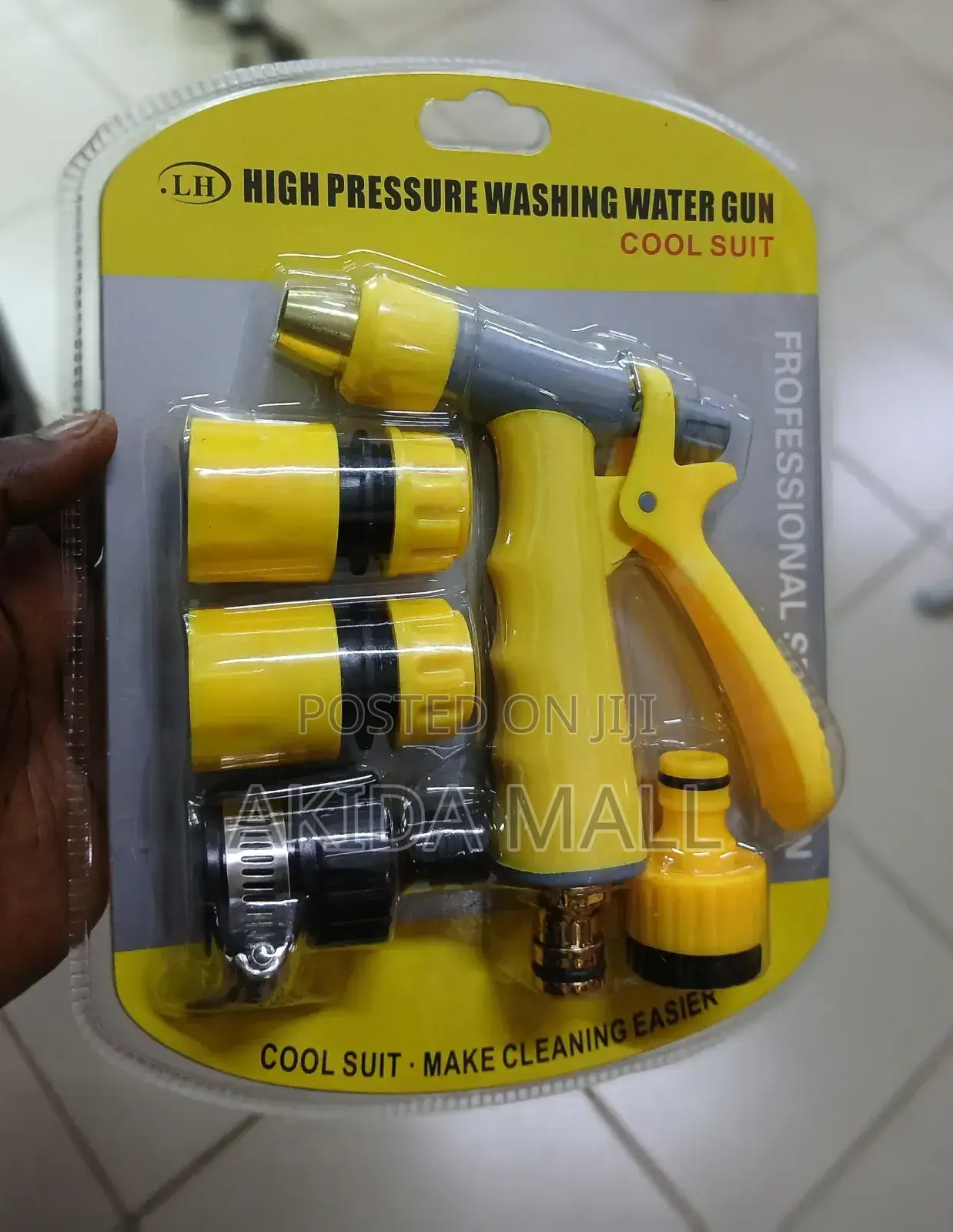 Cool Suit" High-Pressure Washing Water Gun Kit.