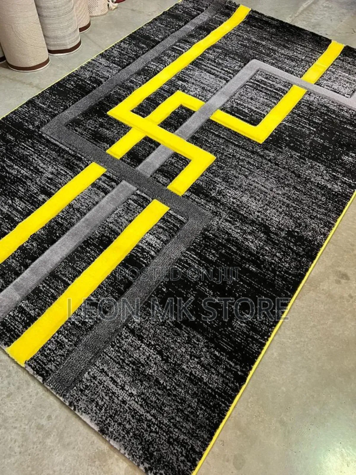Center Carpets