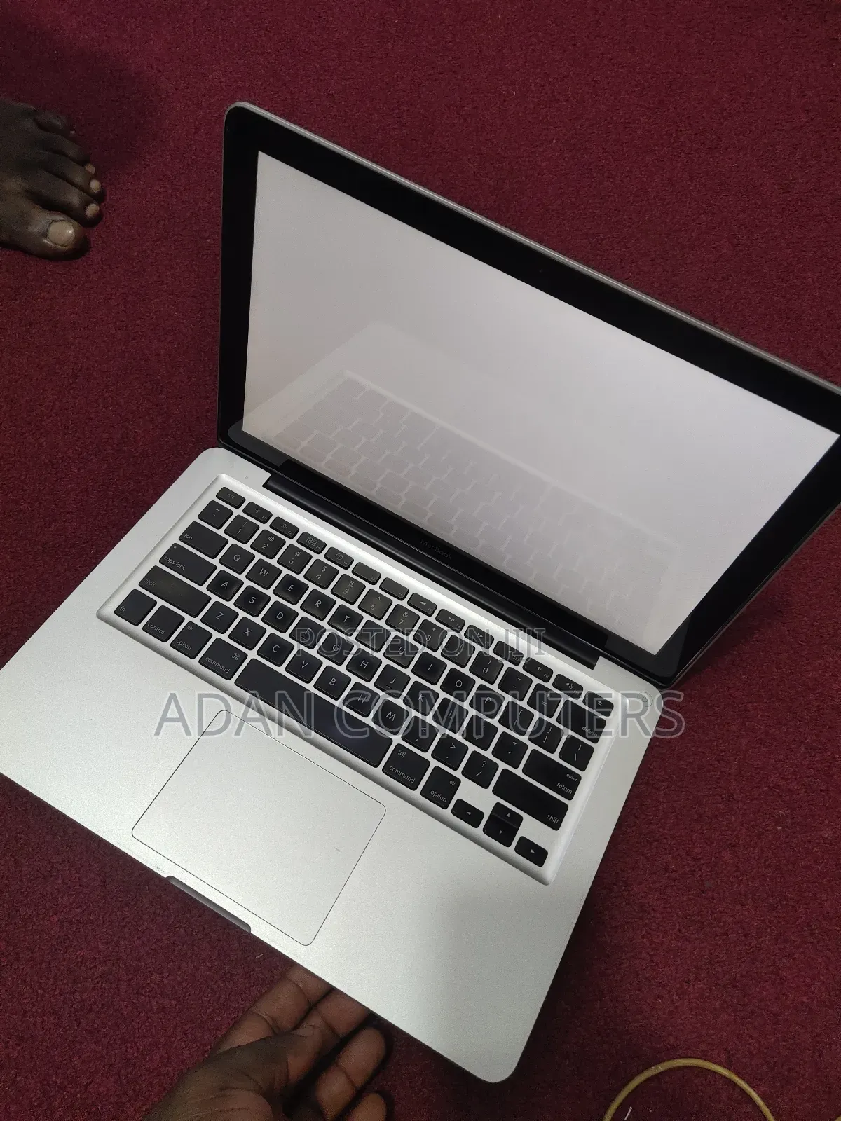 Laptop Apple MacBook Pro 3GB Intel Core 2 Duo HDD 250GB