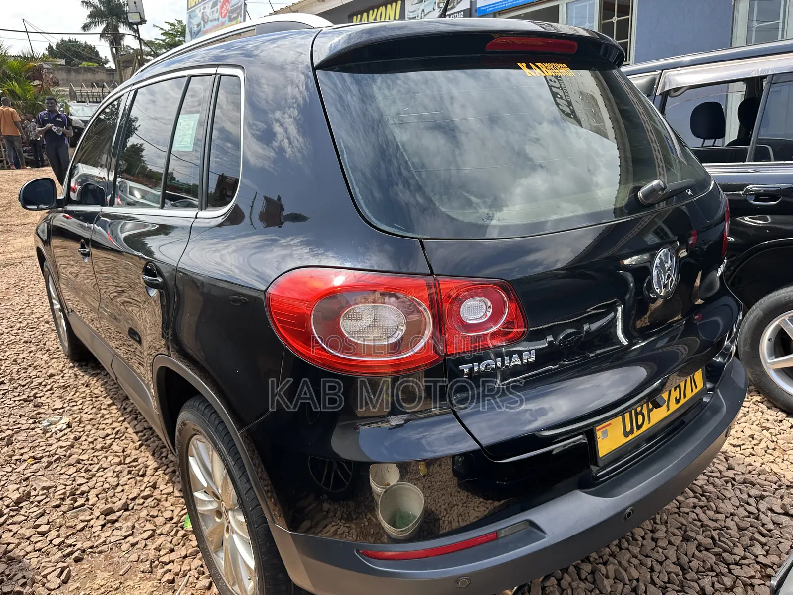Volkswagen Tiguan 2010 Black