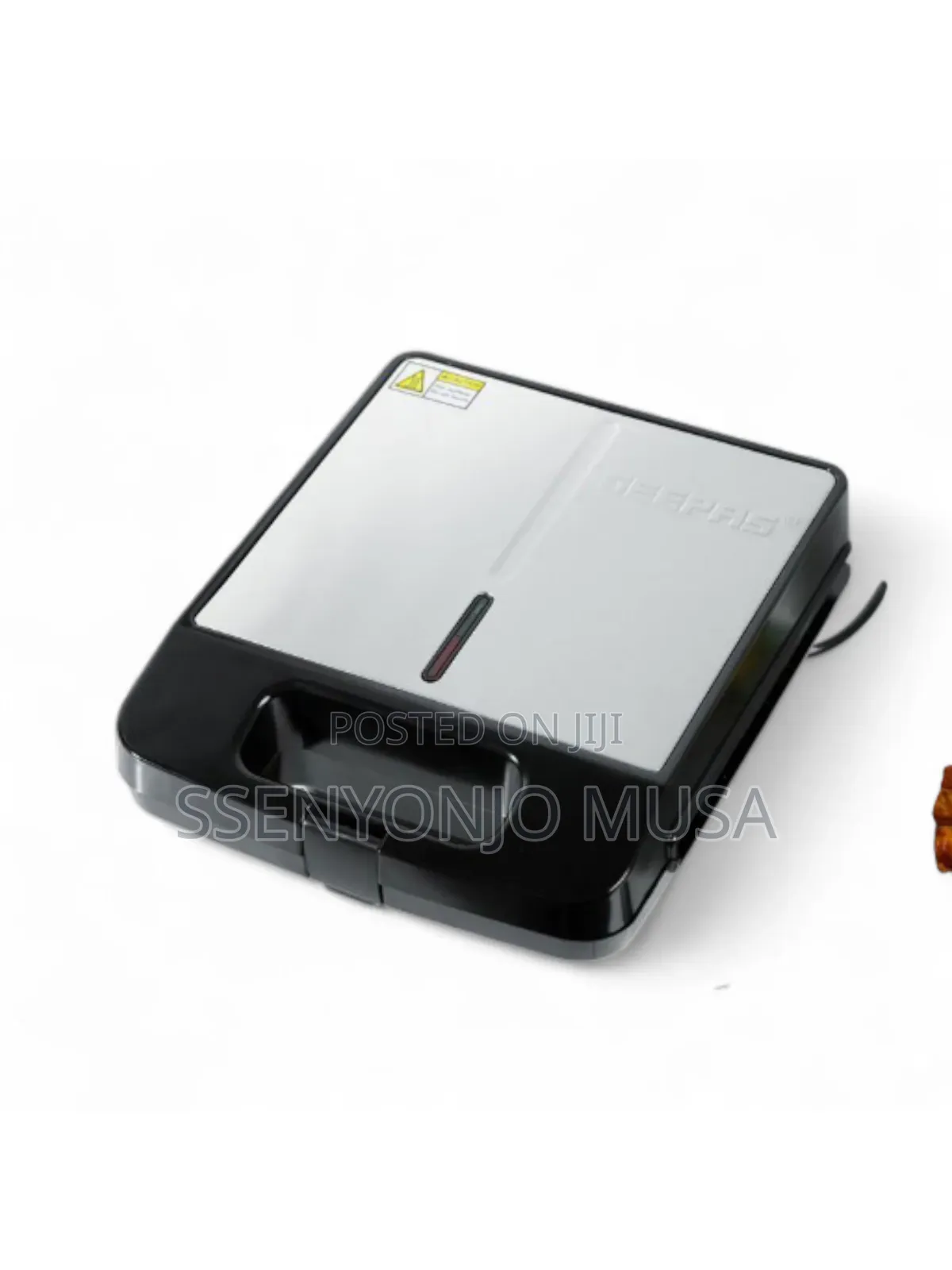 Geepas Sandwich Grill Toaster GGT-671 | 1400w White