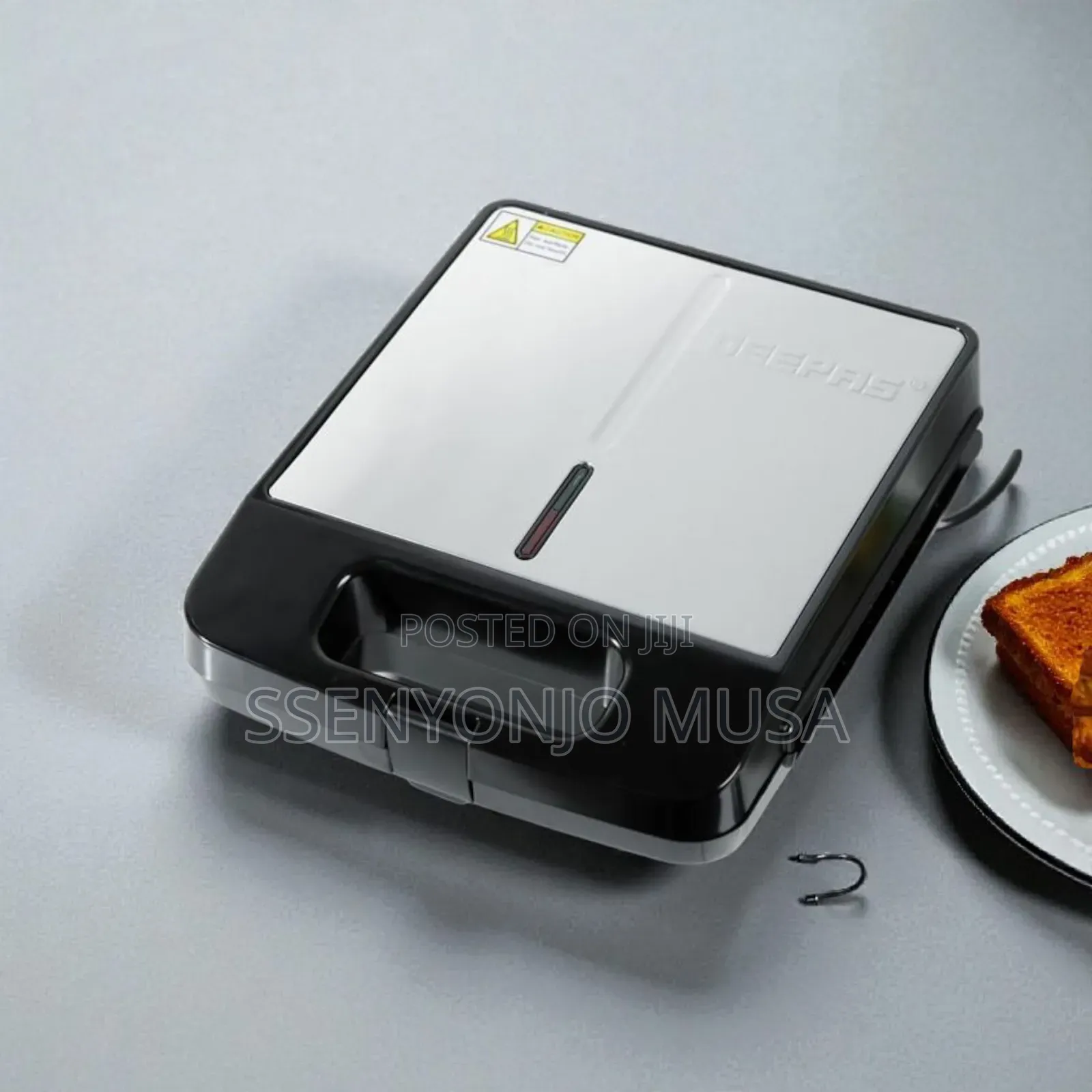 Geepas Sandwich Grill Toaster GGT-671 | 1400w White