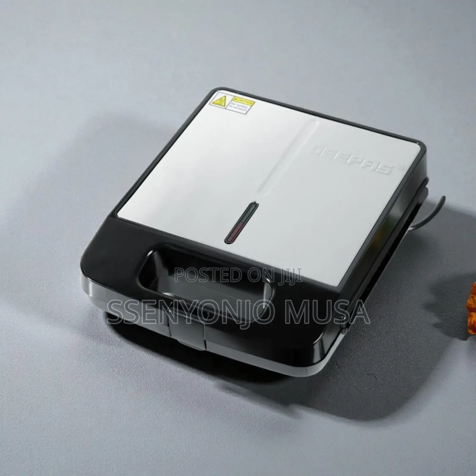 Geepas Sandwich Grill Toaster GGT-671 | 1400w White