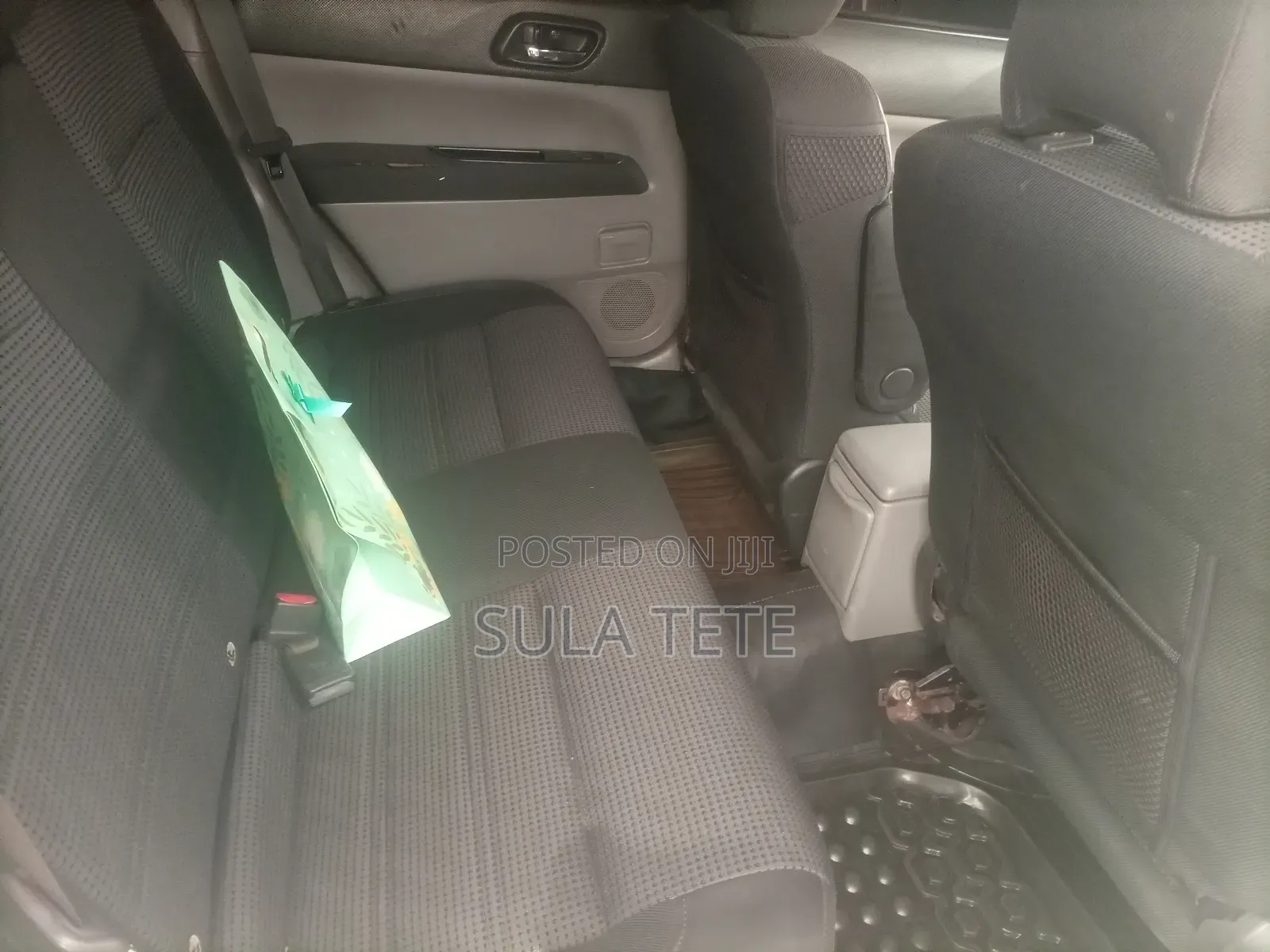 Subaru Forester Automatic 2004 White