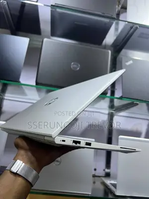 New Laptop HP ProBook 650 G7 16GB Intel Core I7 SSHD+SSD 512GB