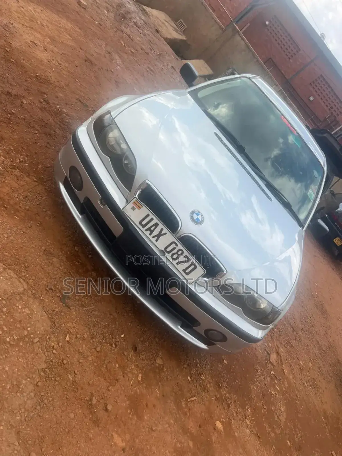 BMW 320i 2004 Silver