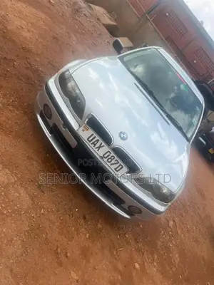 BMW 320i 2004 Silver